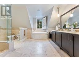 2209 Pineneedle Row, Mississauga, ON L5C1V4 Photo 26