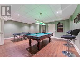 2209 Pineneedle Row, Mississauga, ON L5C1V4 Photo 35