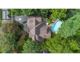 2209 Pineneedle Row, Mississauga, ON L5C1V4 Photo 36