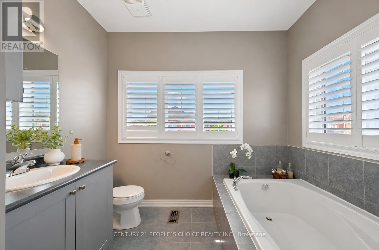 359 ROBERT PARKINSON DRIVE - 25