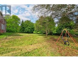 8 Maple Avenue, Lunenburg, NS B0J2C0 Photo 45