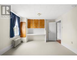 8 Maple Avenue, Lunenburg, NS B0J2C0 Photo 31