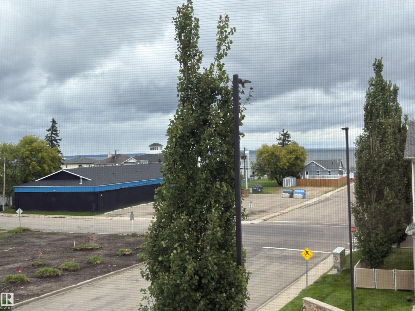 1001 7 AV - Image 3