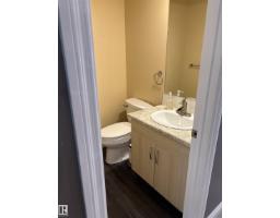 1001 7 Av, Cold Lake, AB T9M1C4 Photo 10