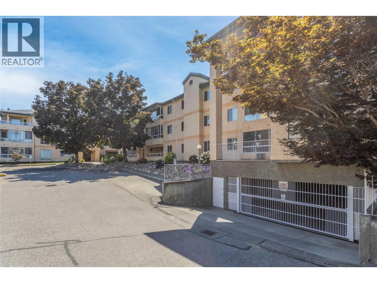 #107 727 Houghton Road - 30