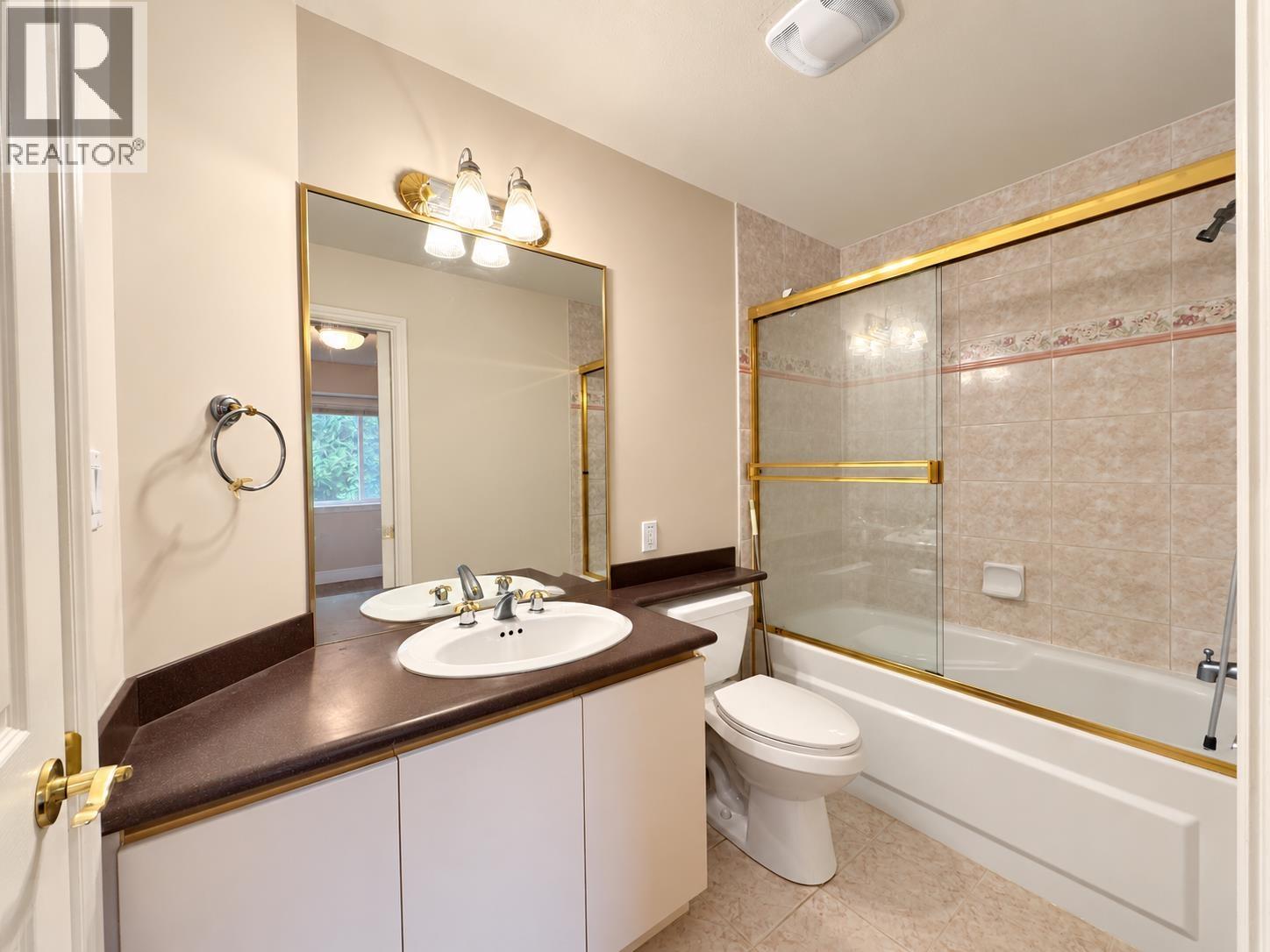 8631 PIGOTT ROAD, Richmond photo 31