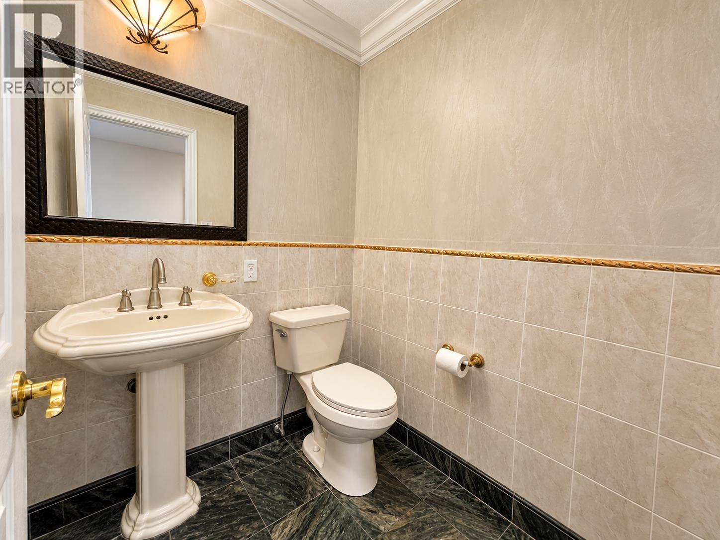 8631 PIGOTT ROAD, Richmond photo 18