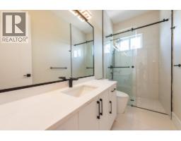 5962/64 Barnacle Street, Sechelt, BC V7Z0V4 Photo 22