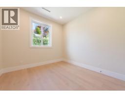 5962/64 Barnacle Street, Sechelt, BC V7Z0V4 Photo 17