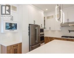 5962/64 Barnacle Street, Sechelt, BC V7Z0V4 Photo 6