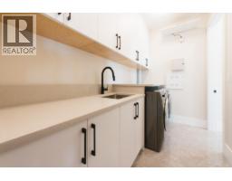 5962/64 Barnacle Street, Sechelt, BC V7Z0V4 Photo 23