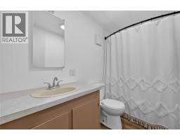 532 Guildford Court, Coldstream, BC V1B2E3 Photo 22