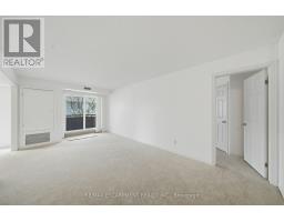 Primary Bedroom - 303 - 416 Limeridge Road E, Hamilton, ON L9A2S7 Photo 8