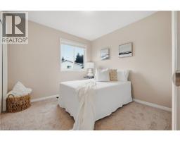 541 Old Abbey Court Unit# B, Waterloo, ON N2K3V3 Photo 24