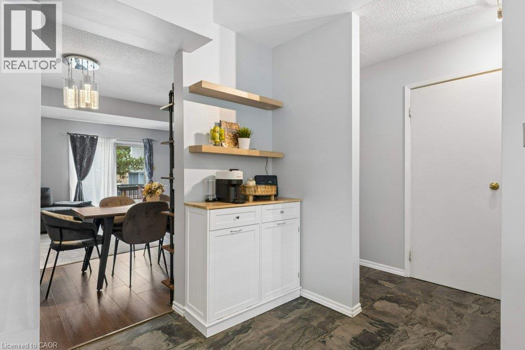 255 NORTHLAKE Drive Unit# 4, Waterloo — photo 11
