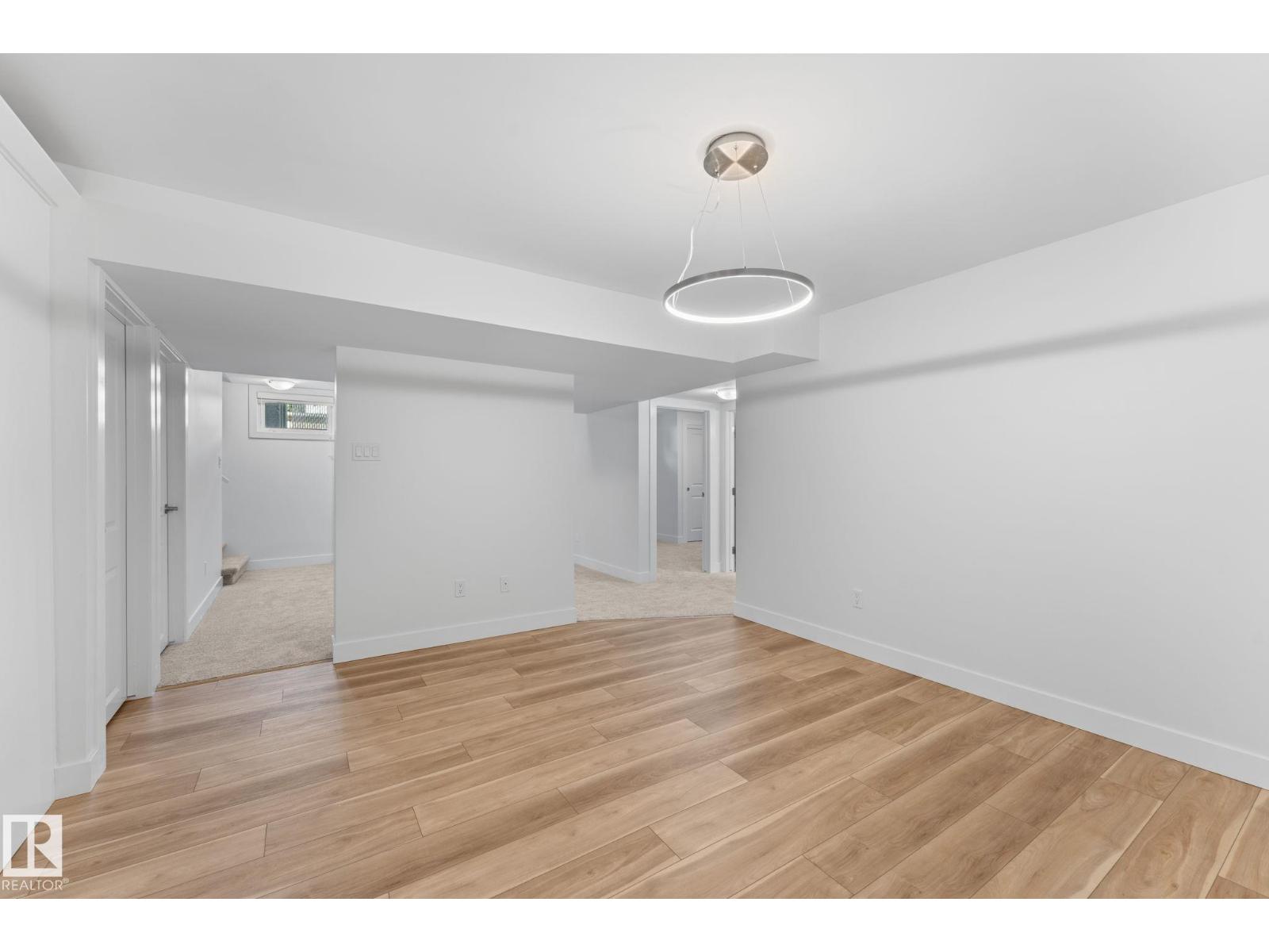 6108 102 AV NW - 33