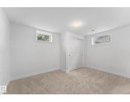 6108 102 Av Nw, Edmonton, AB T6A0N4 Photo 39