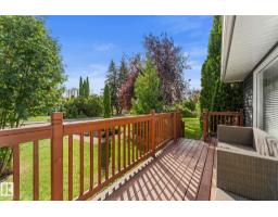 Bedroom 3 - 6108 102 Av Nw, Edmonton, AB T6A0N4 Photo 6