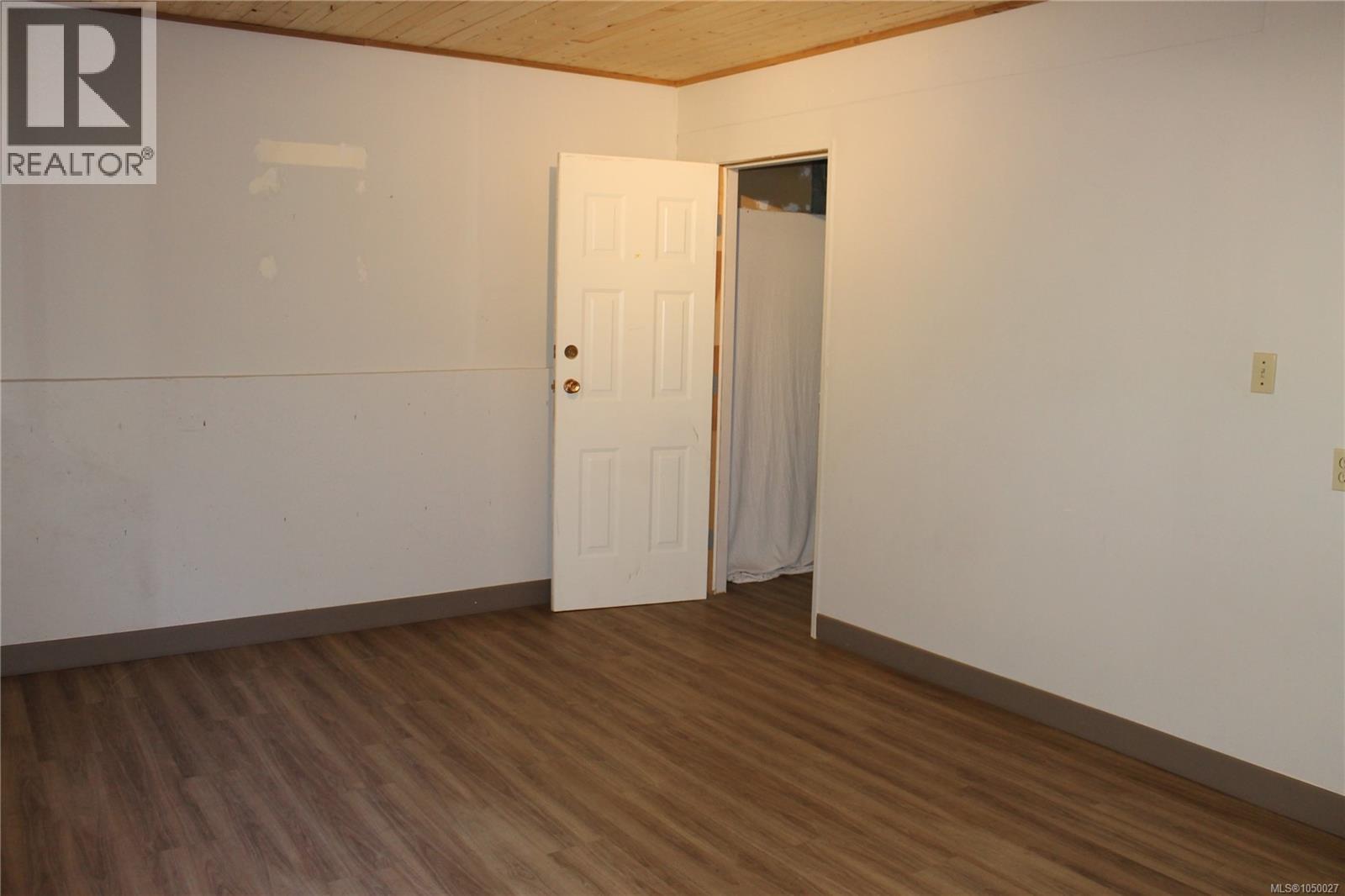 1620 Cowichan Bay Rd - Image 18