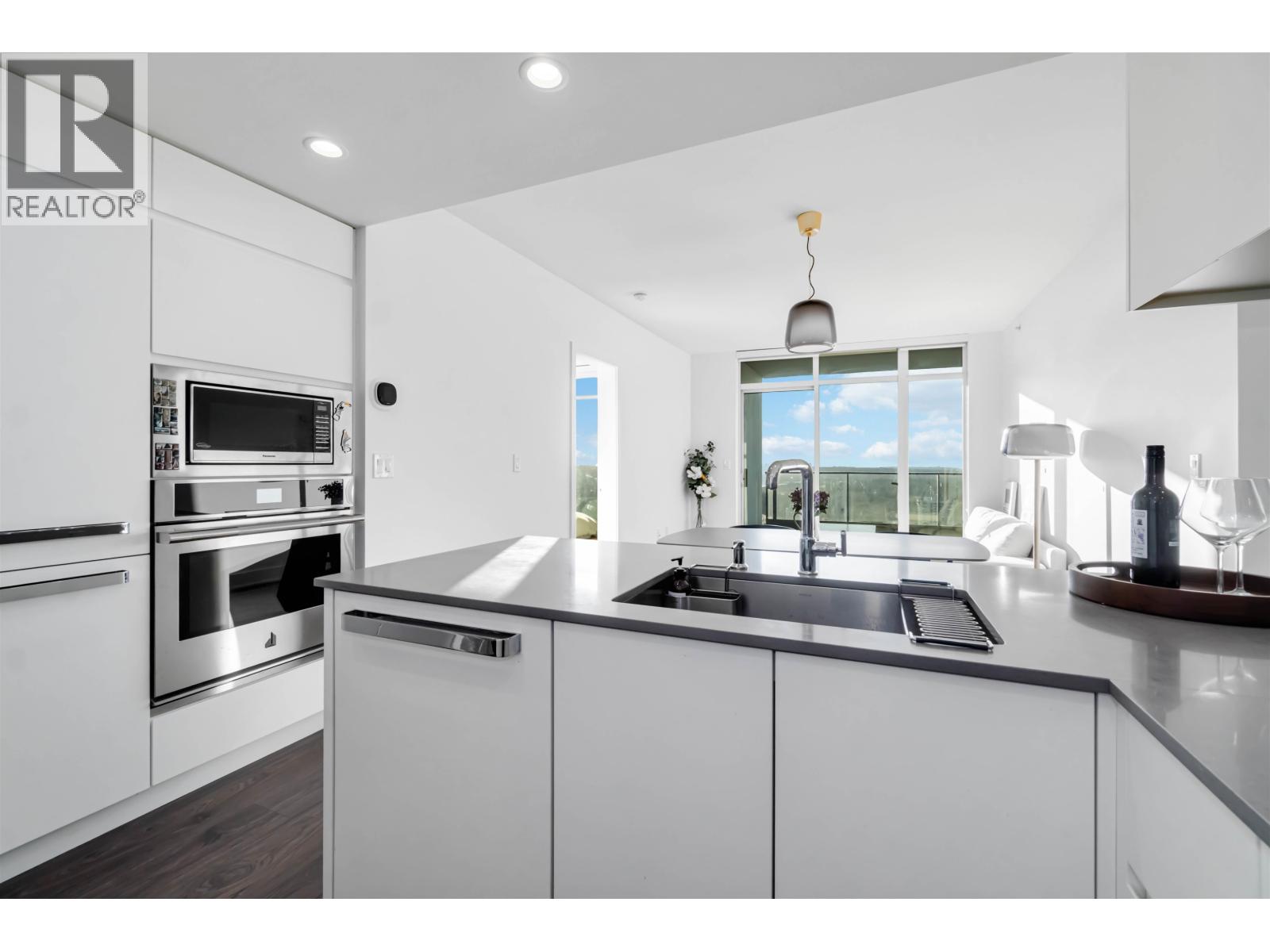 Property for sale at 3009 450 WESTVIEW STREET
