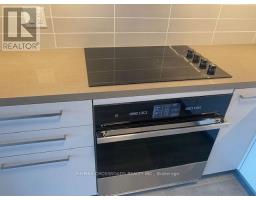 702 - 12 Gandhi Lane, Markham, ON L3T0G8 Photo 7