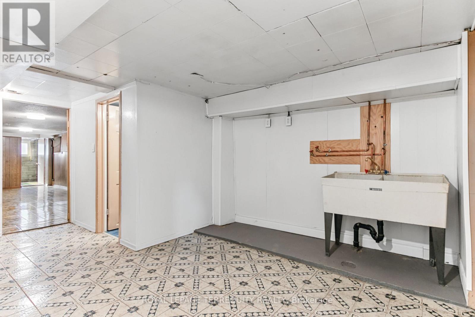 66 AUBURN AVENUE - 29
