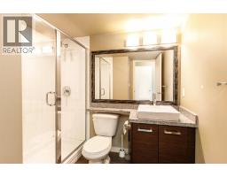 301 2959 Glen Drive, Coquitlam, BC V3B0B8 Photo 10