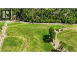 000 Lumby Mabel Lake Road, Lumby, BC V0E2G6 Photo 6