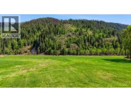 000 Lumby Mabel Lake Road, Lumby, BC V0E2G6 Photo 17