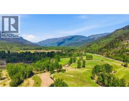 000 Lumby Mabel Lake Road, Lumby, BC V0E2G6 Photo 30