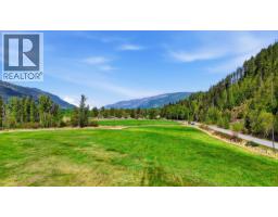 000 Lumby Mabel Lake Road, Lumby, BC V0E2G6 Photo 23