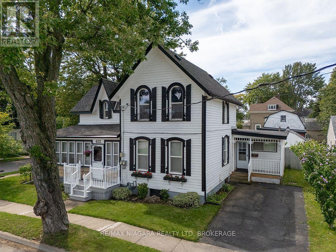 632 KING STREET, Port Colborne (Main Street) — photo 2