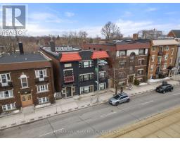 9 - 595 St Clair Avenue W, Toronto, ON M6C1A3 Photo 17