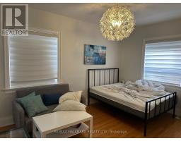 9 - 595 St Clair Avenue W, Toronto, ON M6C1A3 Photo 9