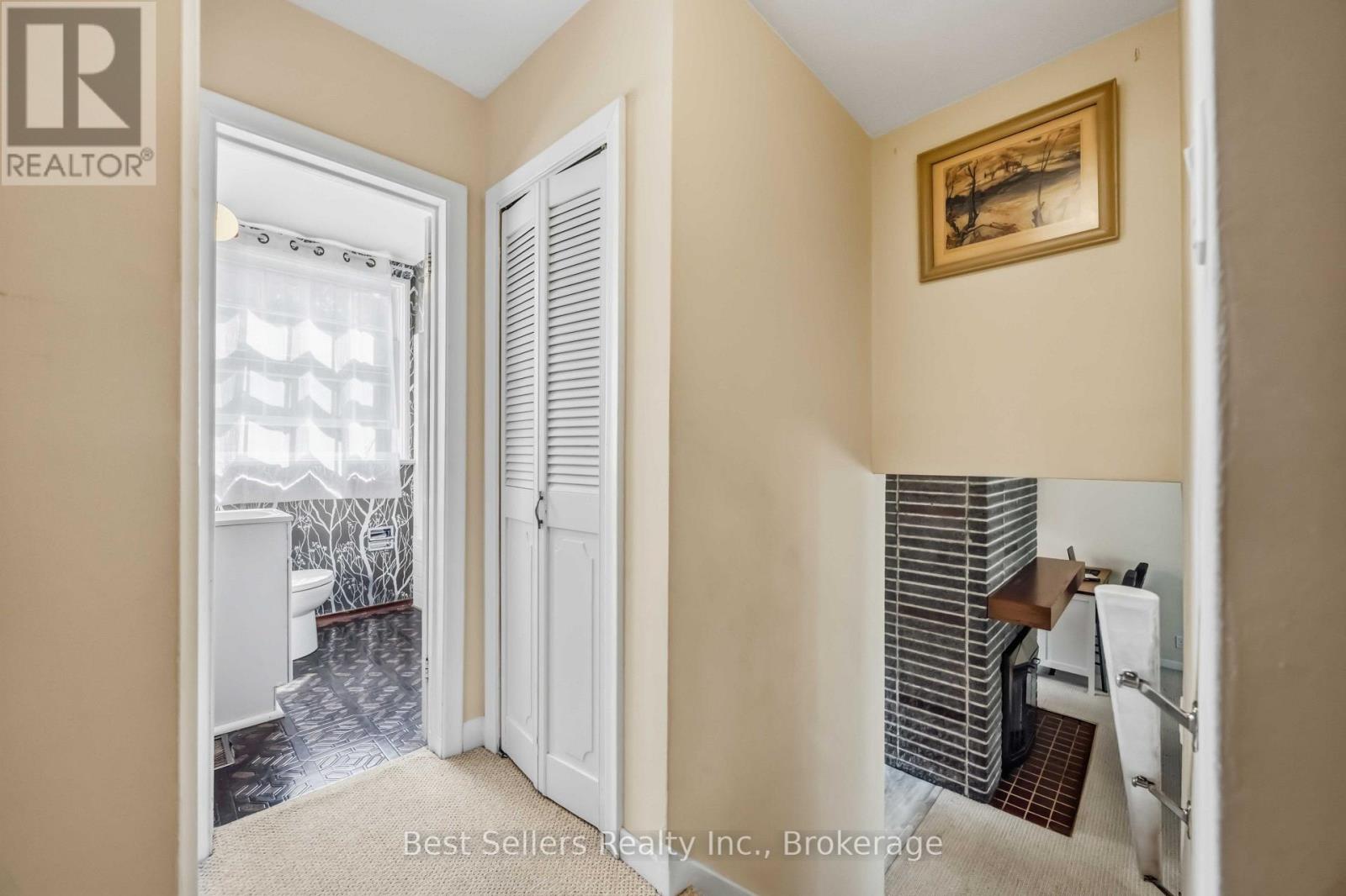 5 Benfrisco Crescent, Toronto, ON photo 21