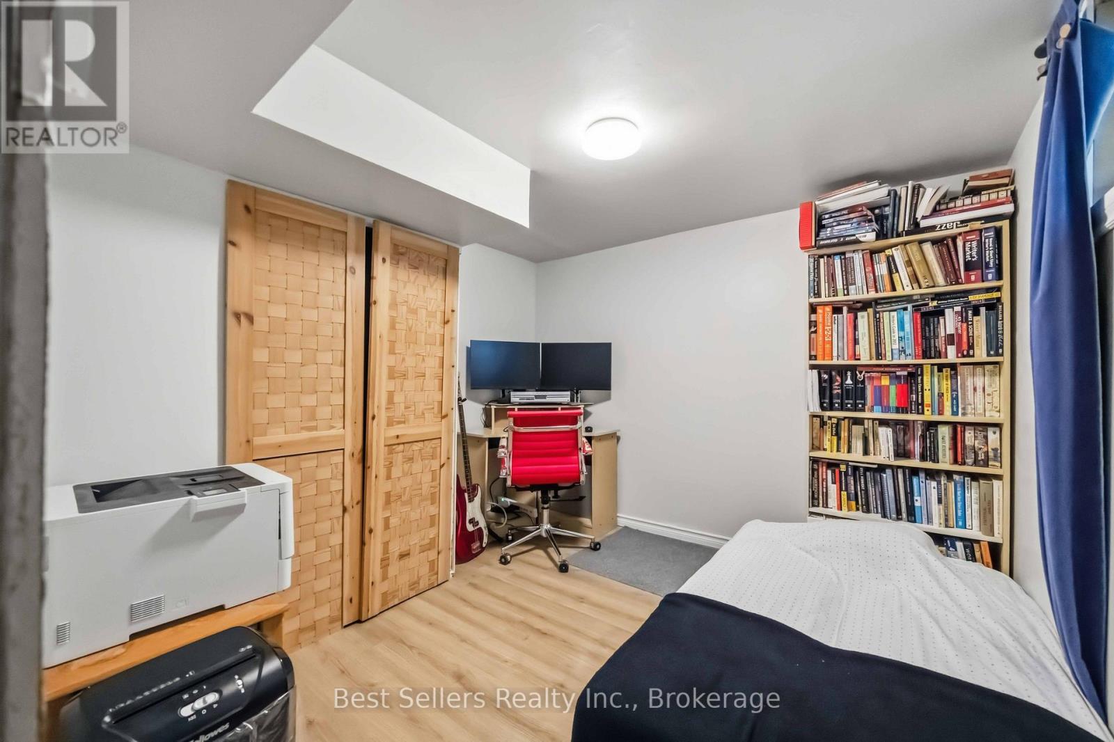 5 BENFRISCO CRESCENT - 26