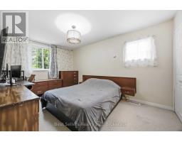 5 Benfrisco Crescent, Toronto, ON M1H1N2 Photo 18
