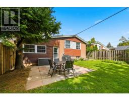 5 Benfrisco Crescent, Toronto, ON M1H1N2 Photo 34