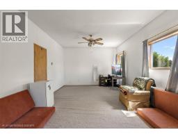 Entrance - 3301 Argyle Pl, Saanich, BC V8P5R8 Photo 19