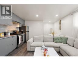 3301 Argyle Pl, Saanich, BC V8P5R8 Photo 23