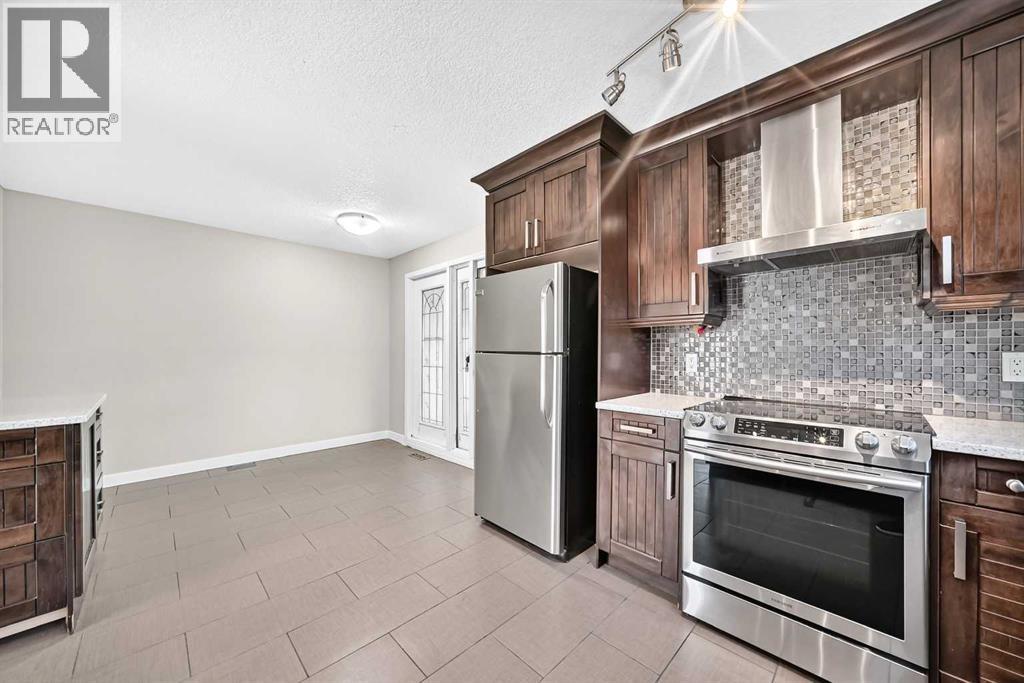 2515 62 Street NE - 12