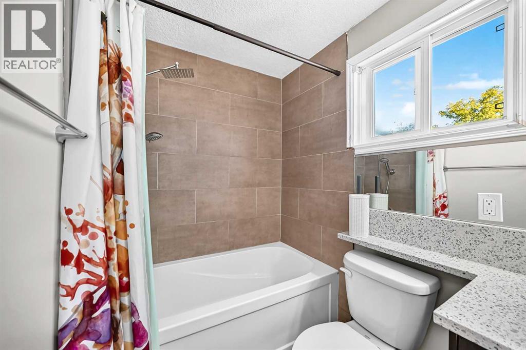 2515 62 Street NE - 40