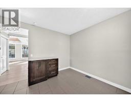 2515 62 Street Ne, Calgary, AB T2G2K1 Photo 21