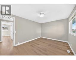 2515 62 Street Ne, Calgary, AB T2G2K1 Photo 30