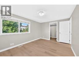 2515 62 Street Ne, Calgary, AB T2G2K1 Photo 32