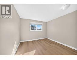 2515 62 Street Ne, Calgary, AB T2G2K1 Photo 34