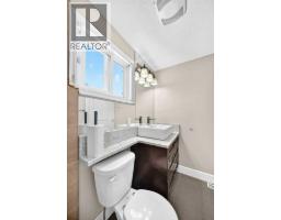 2515 62 Street Ne, Calgary, AB T2G2K1 Photo 42