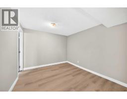 2515 62 Street Ne, Calgary, AB T2G2K1 Photo 48