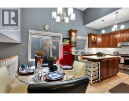 Family room - 54 Royal Crest Way, Calgary, AB T3G4M7 Photo 11
