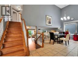 54 Royal Crest Way, Calgary, AB T3G4M7 Photo 23